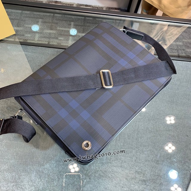 Burberry專門店新款男士信使包 巴寶莉翻蓋斜背包 yxb1299